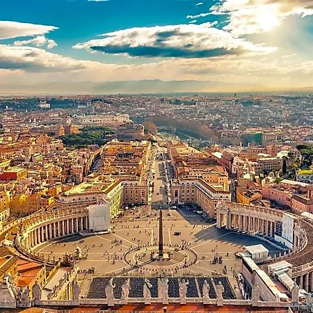 Two Steps From San Pietro Hotell